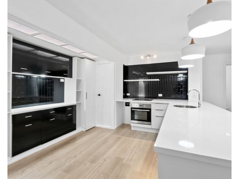 1 James Road, Tweed Heads South NSW 2486