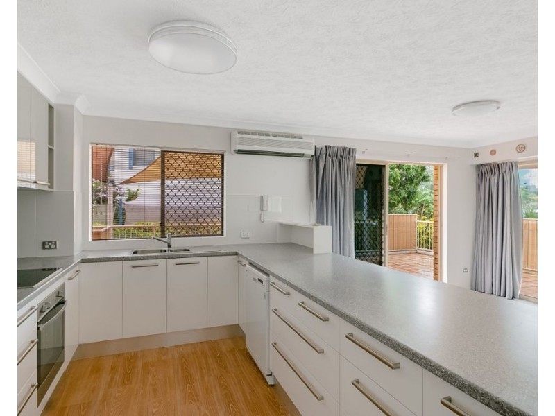 3/18 Dutton Street, Coolangatta QLD 4225