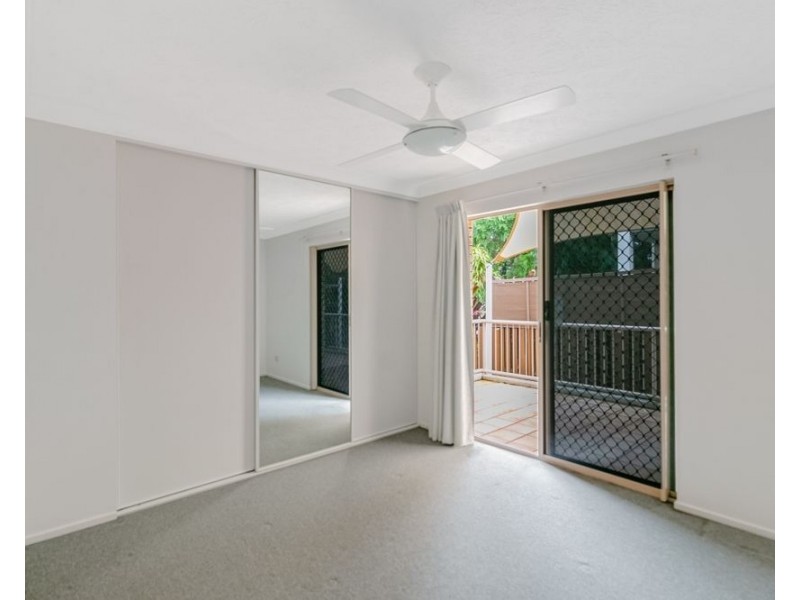 3/18 Dutton Street, Coolangatta QLD 4225