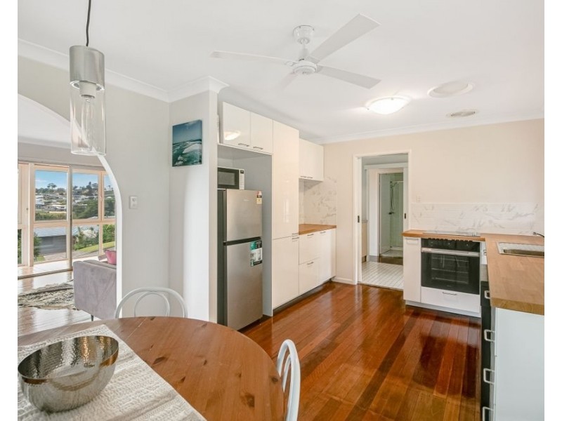 5 Pioneer Parade, Banora Point NSW 2486