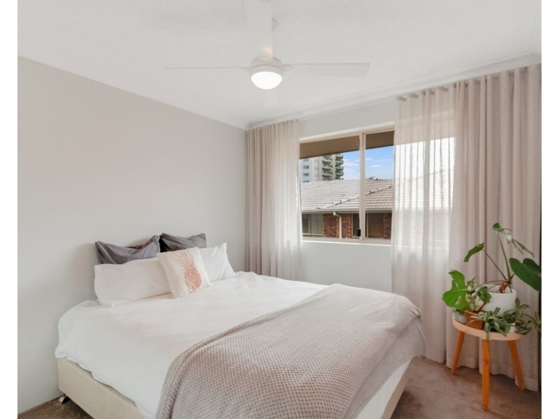13/15-17 South Street, Coolangatta QLD 4225