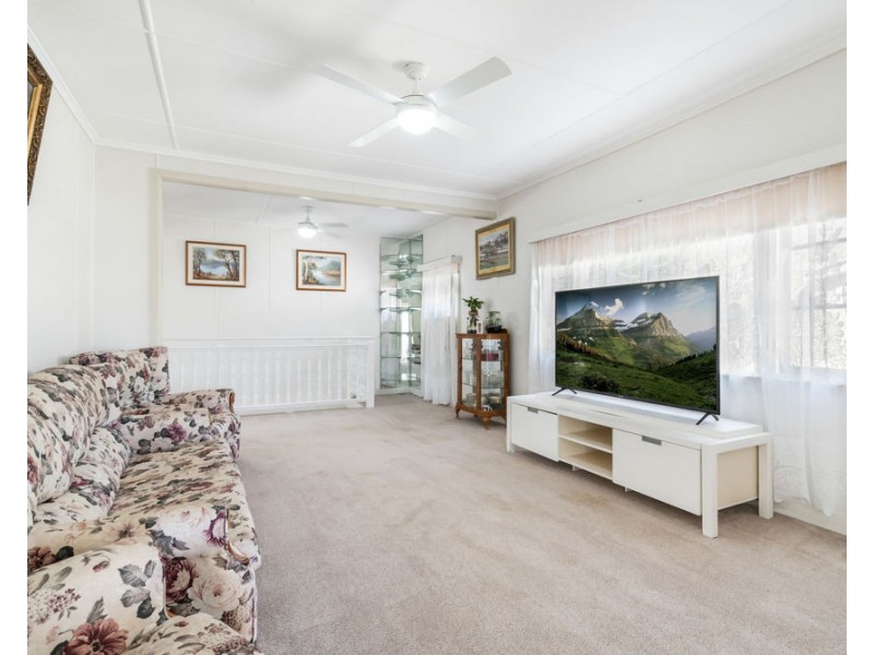 15 James Road, Tweed Heads South NSW 2486