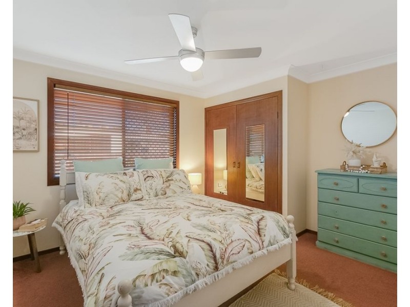 12 Blundell Boulevard, Tweed Heads South NSW 2486