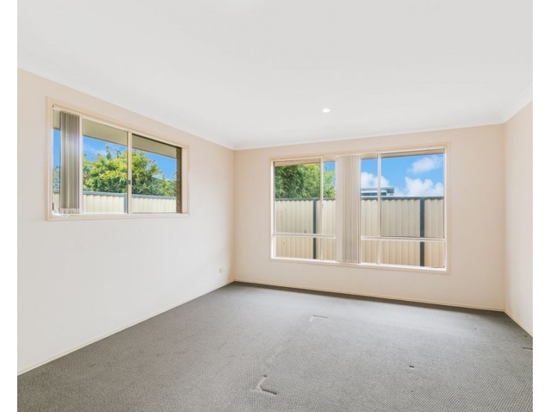 2/5 Covent Gardens Way, Banora Point NSW 2486