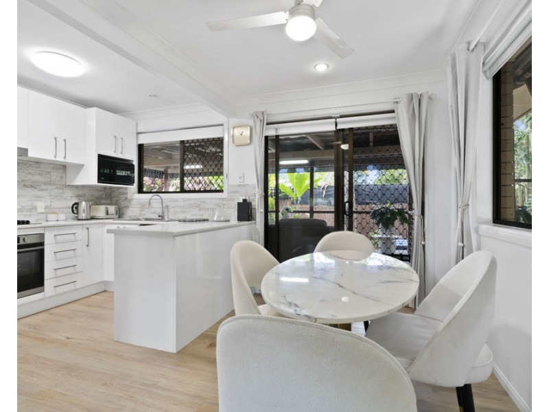 21B Floral Avenue, Tweed Heads South NSW 2486