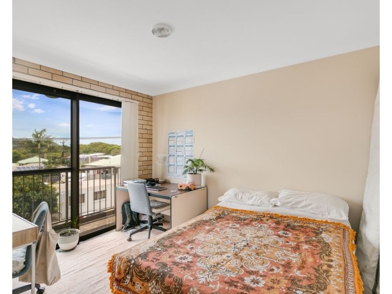 7/74 Coolangatta Road, Kirra QLD 4225