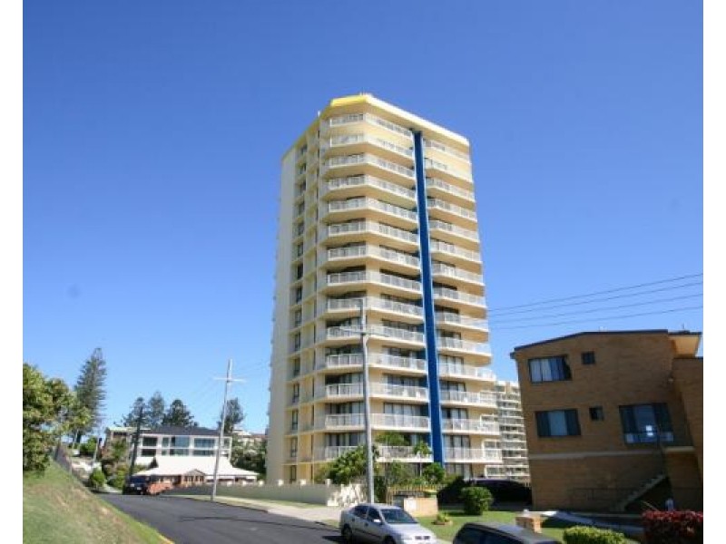 8/3 Eden Avenue, Rainbow Bay QLD 4225