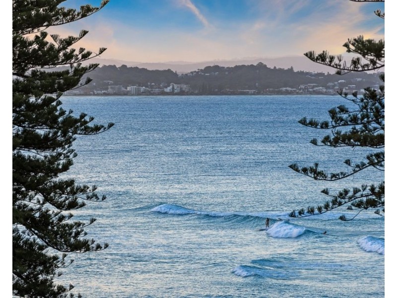 8/3 Eden Avenue, Rainbow Bay QLD 4225