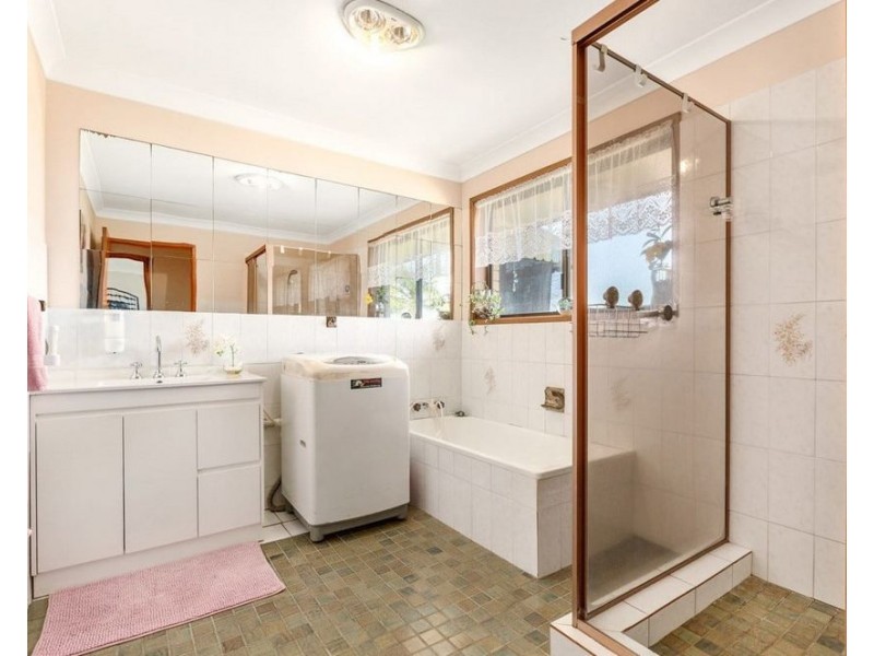 2/12 Martinelli Avenue, Banora Point NSW 2486
