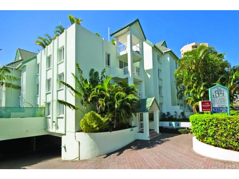 243 243 Boundary Street, Rainbow Bay QLD 4225