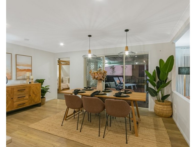 6 Elfin Street, Robina QLD 4226