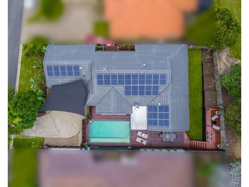 6 Elfin Street, Robina QLD 4226