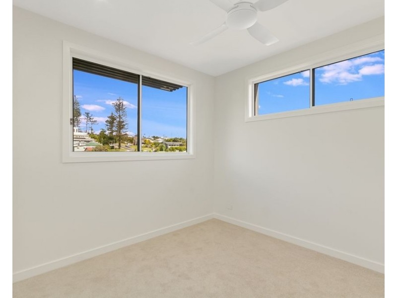 9/51 Dixon Street, Coolangatta QLD 4225