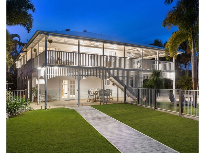 11 Chinderah Bay Drive, Chinderah NSW 2487