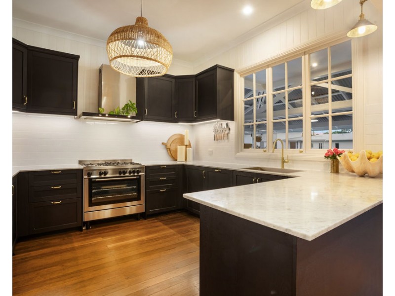 11 Chinderah Bay Drive, Chinderah NSW 2487