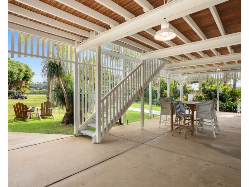 11 Chinderah Bay Drive, Chinderah NSW 2487