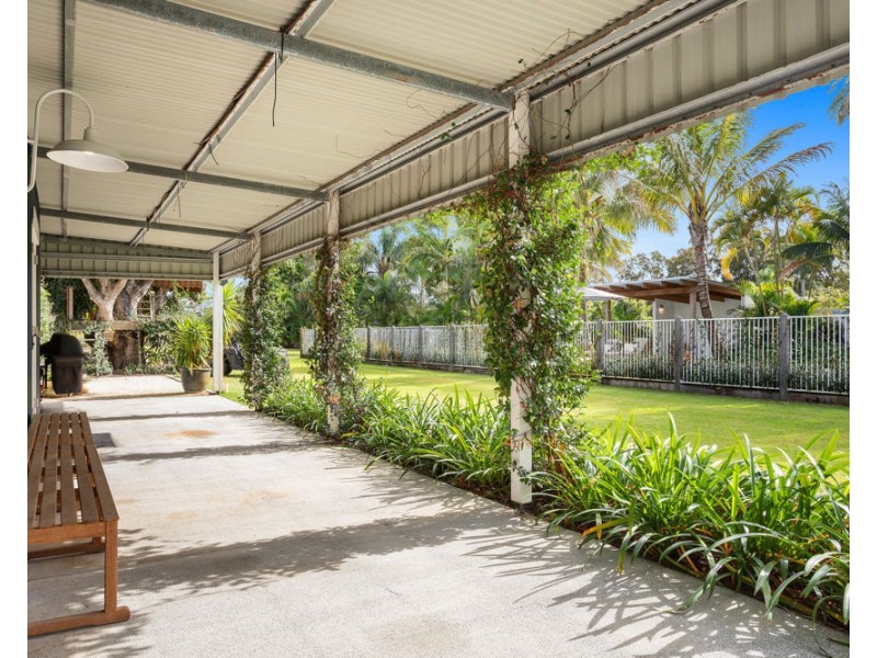 11 Chinderah Bay Drive, Chinderah NSW 2487