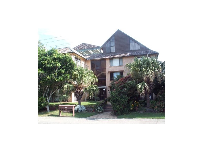 7 7 Ward Street, Rainbow Bay QLD 4225