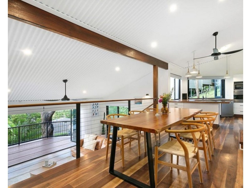 6 Austin Avenue, Currumbin Waters QLD 4223