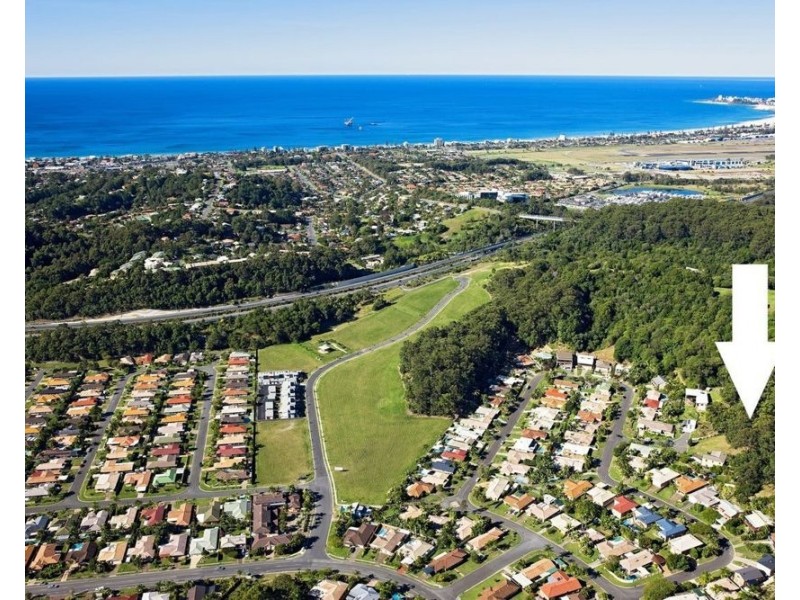 6 Austin Avenue, Currumbin Waters QLD 4223
