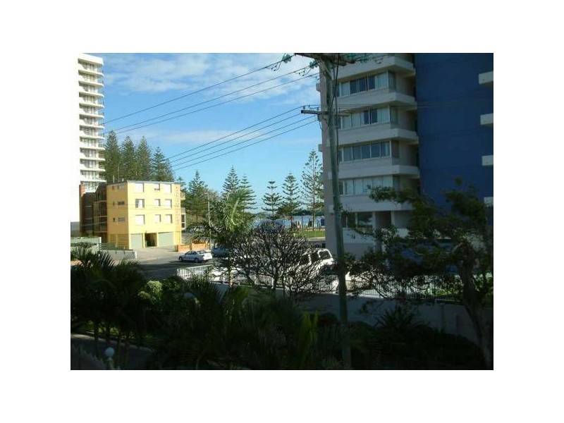 Rainbow Bay QLD 4225