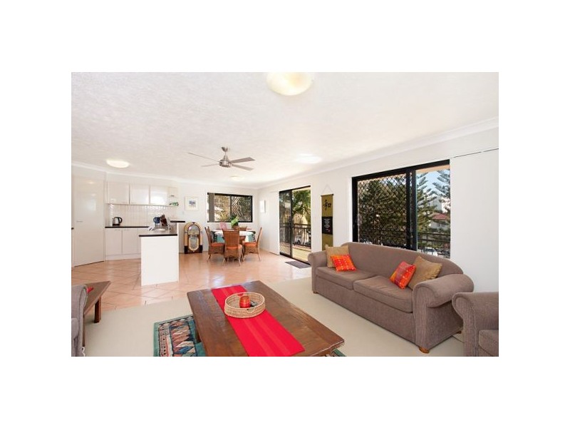 1/34 Boundary Street, Rainbow Bay QLD 4225