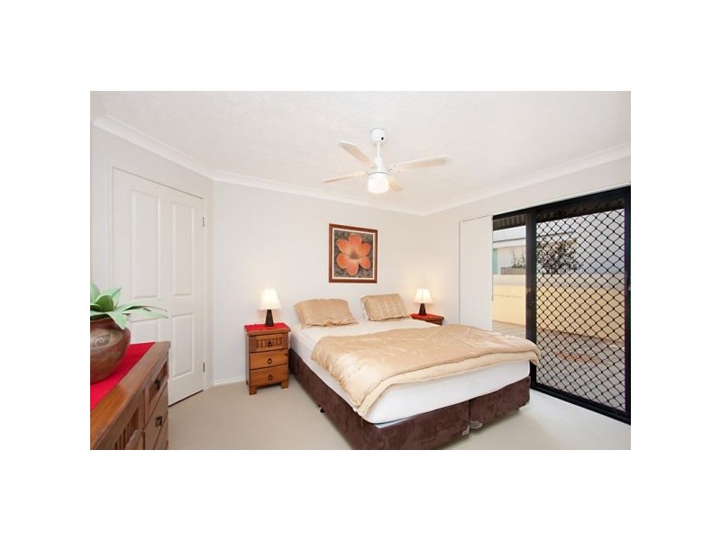 1/34 Boundary Street, Rainbow Bay QLD 4225