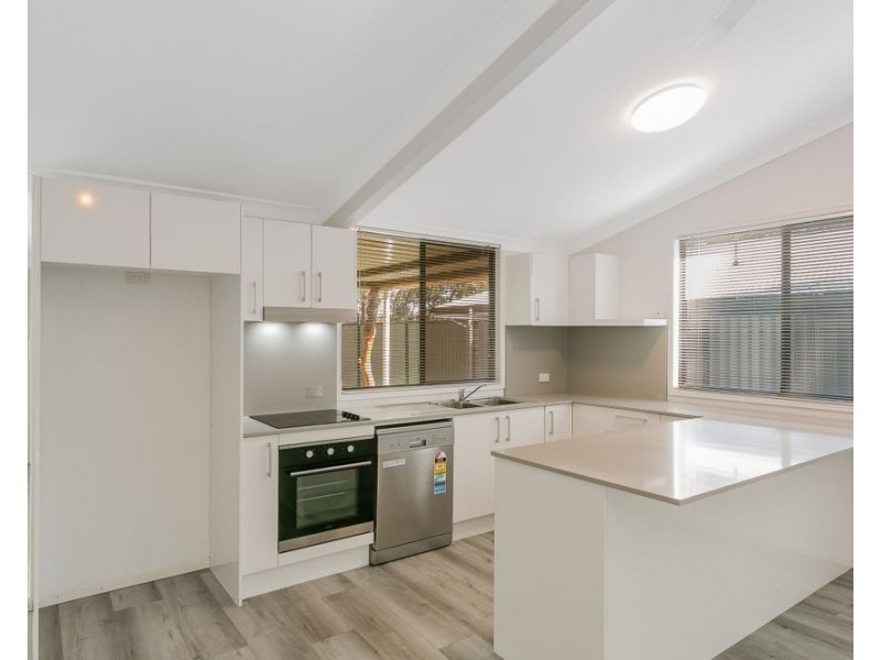 4 Hillcrest Avenue, Tweed Heads South NSW 2486