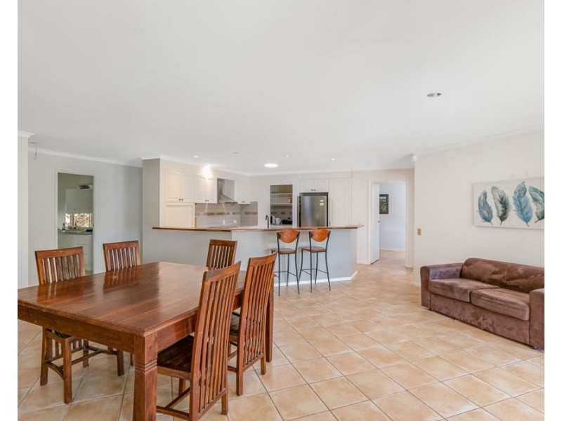116 Hogans Rd, Bilambil Heights NSW 2486