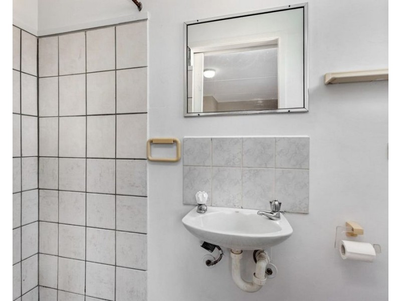 7/6 Lord Street, Coolangatta QLD 4225