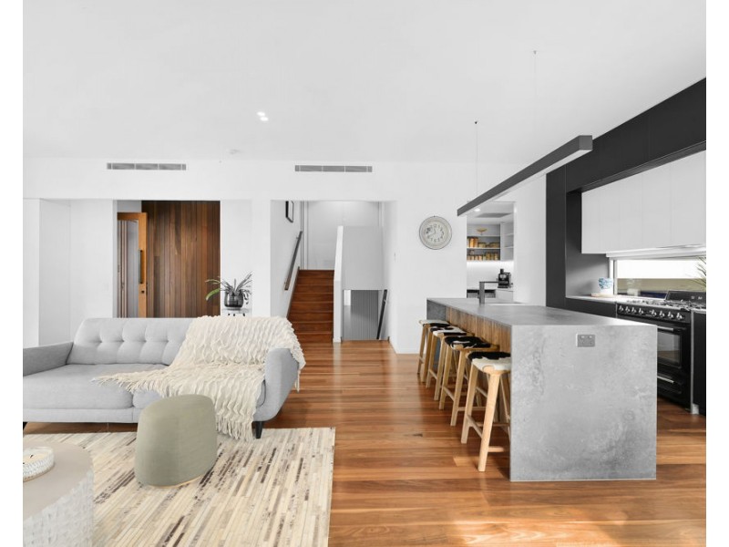 17 Wommin Lake Cres, Fingal Head NSW 2487