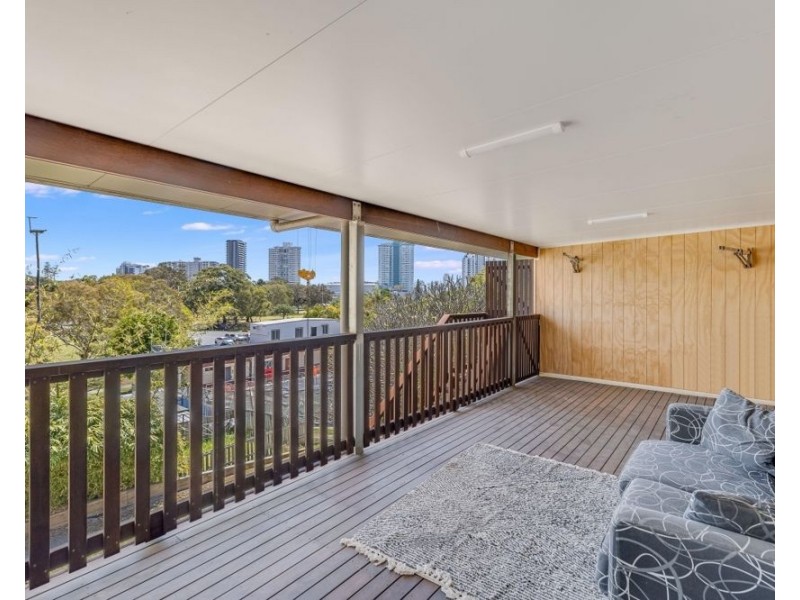 27 Dixon Street, Coolangatta QLD 4225