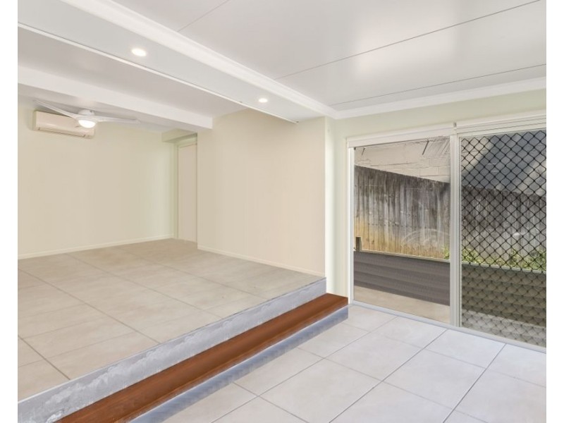 27 Dixon Street, Coolangatta QLD 4225