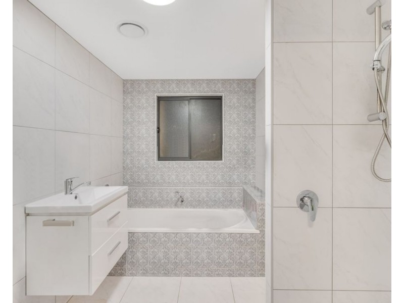 27 Dixon Street, Coolangatta QLD 4225