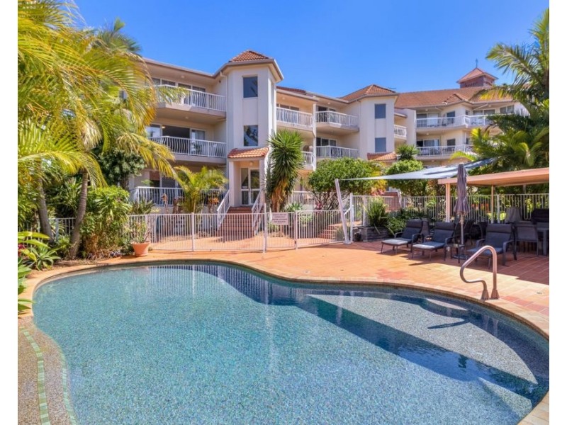 9/31-33 Dutton Street, Coolangatta QLD 4225