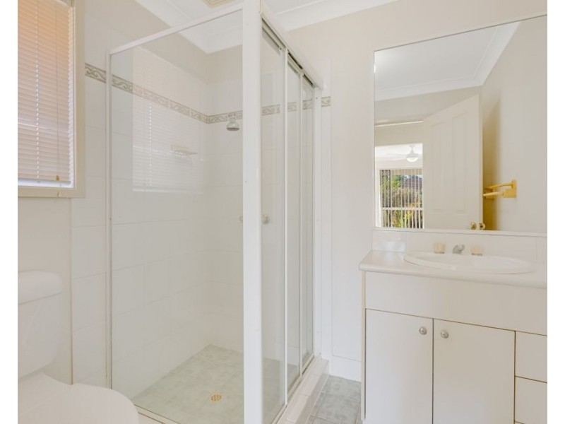 2/15 Albatross Circuit, Tweed Heads West NSW 2485