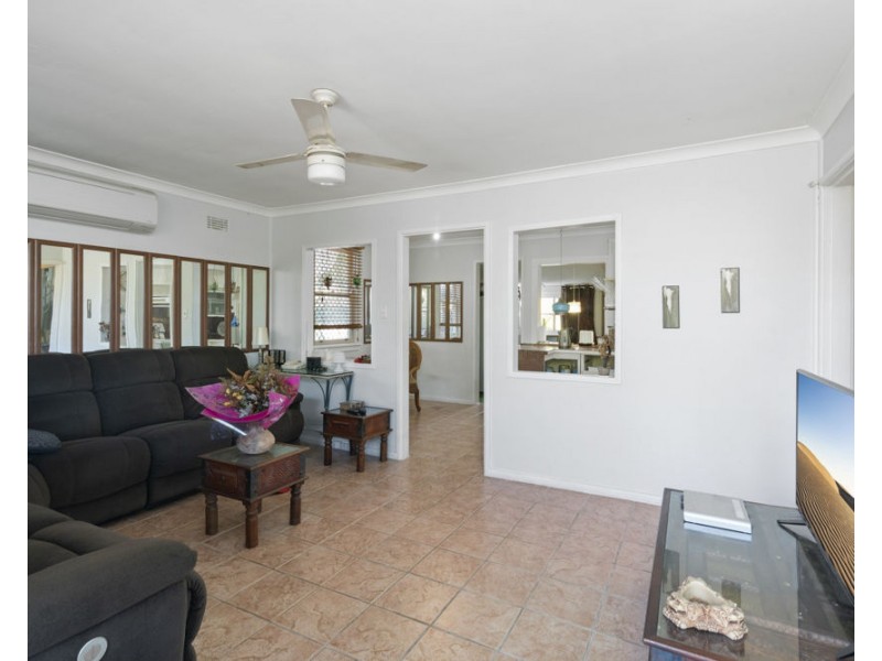 9 Oxley Street, Tweed Heads South NSW 2486