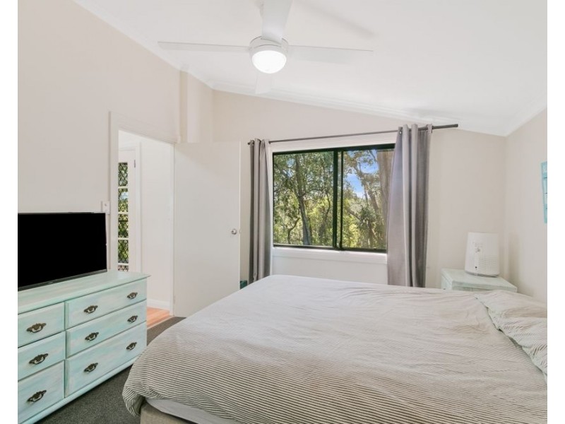 2 Hillcrest Avenue, Tweed Heads South NSW 2486