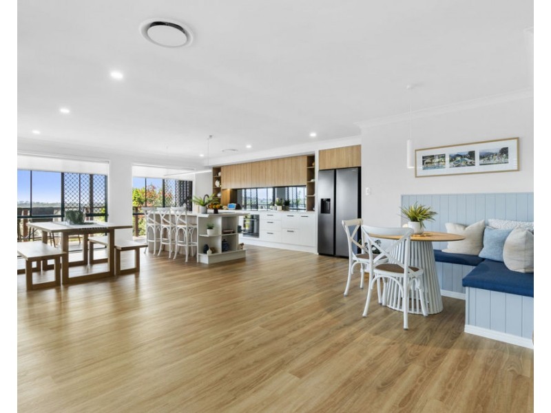 22 Jarrah Place, Banora Point NSW 2486