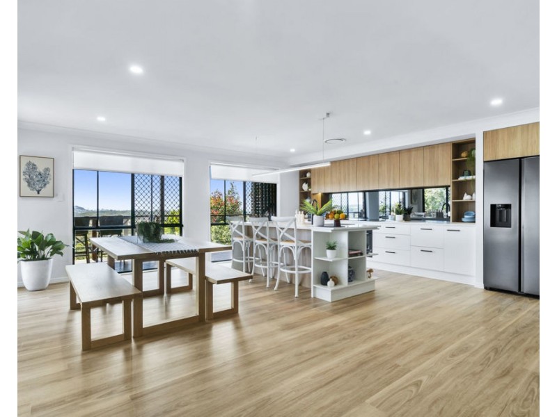 22 Jarrah Place, Banora Point NSW 2486