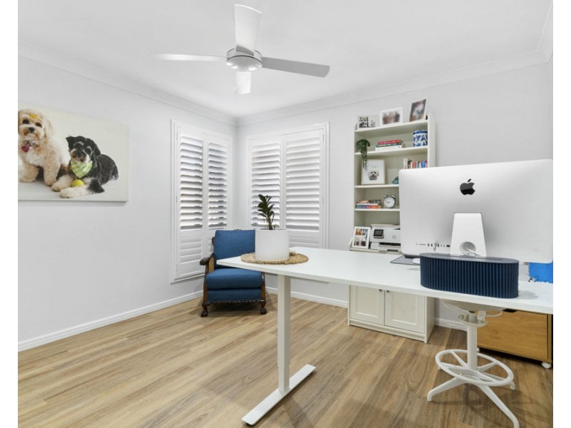 22 Jarrah Place, Banora Point NSW 2486