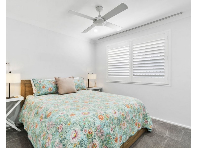 22 Jarrah Place, Banora Point NSW 2486