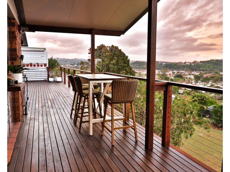 22 Jarrah Place, Banora Point NSW 2486