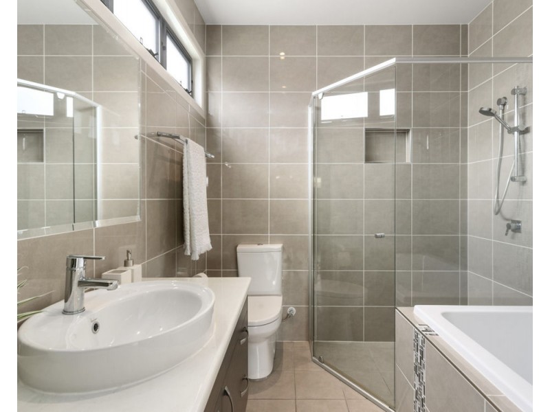 71 Dixon Street, Coolangatta QLD 4225