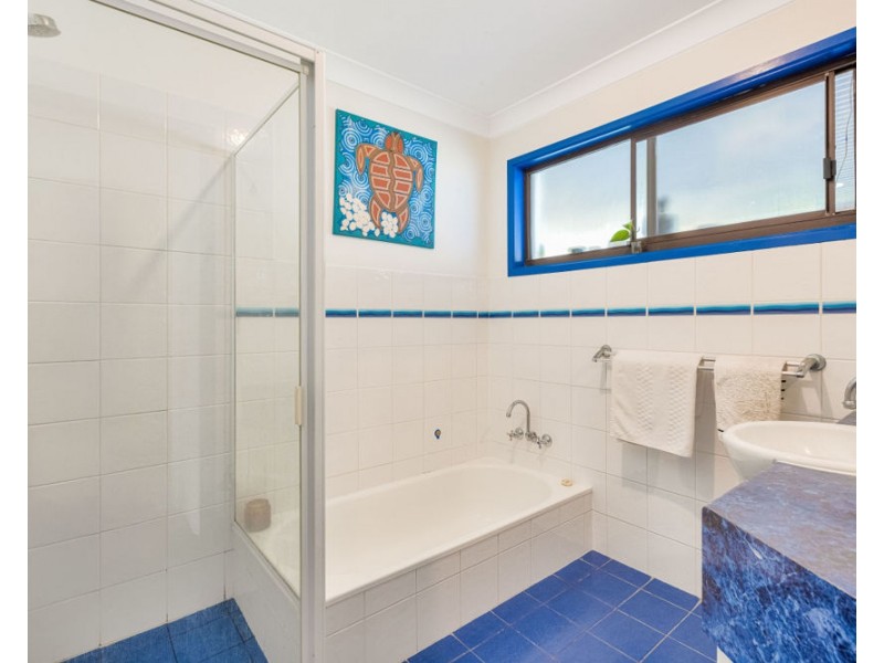 10 Mirreen Drive, Tugun QLD 4224