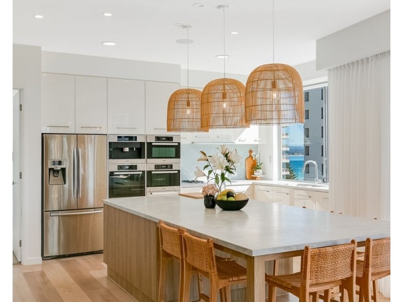 Coolangatta QLD 4225