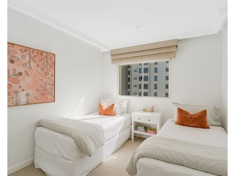 Coolangatta QLD 4225