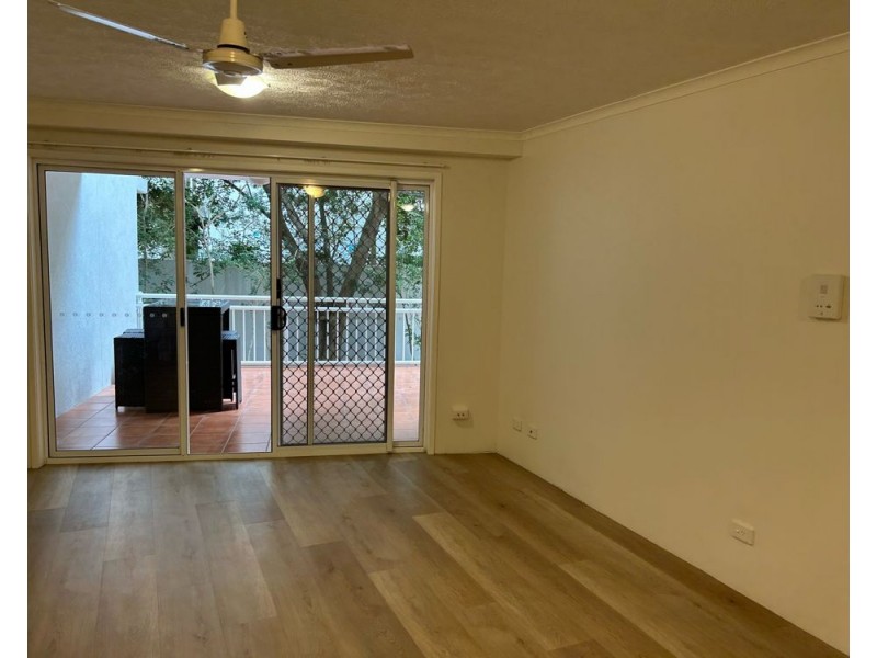 6/14 Douglas Street, Kirra QLD 4225