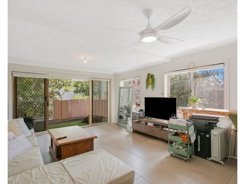 6/7 Twenty Seventh Ave, Palm Beach QLD 4221