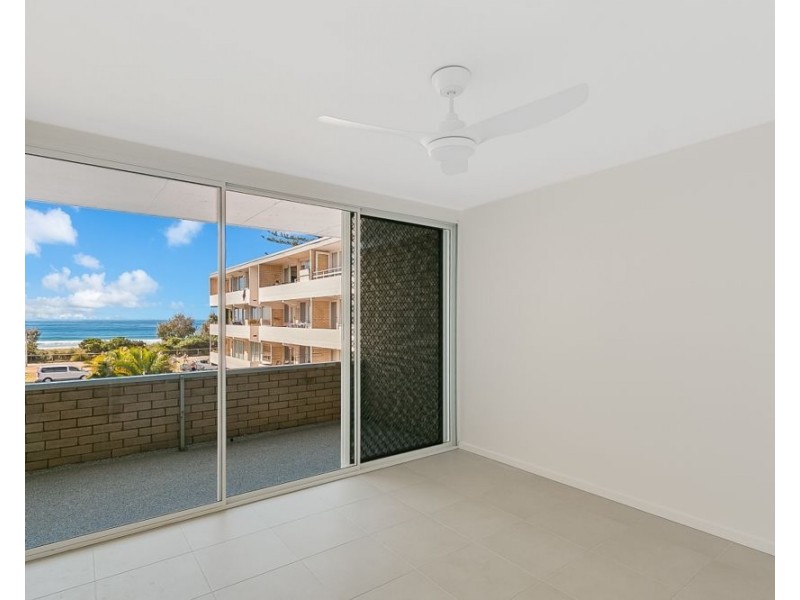 19/136 Old Burleigh Road, Broadbeach QLD 4218